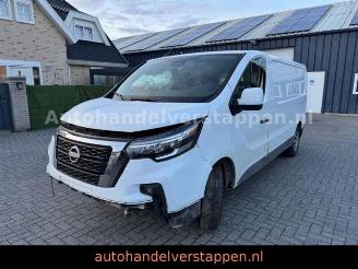 skadebil auto Nissan Primastar Kastenwagen L2H1 DoKa 3,0t N-Connecta 2024/11