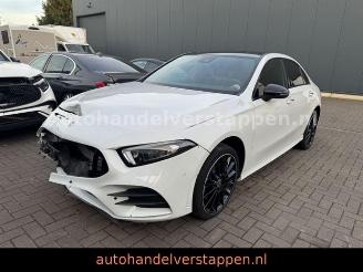 krockskadad bil auto Mercedes A-klasse  2023/5