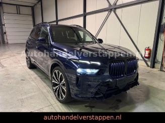  BMW X7 xDrive 40d M Sport Pro Paket OPEN SKY 2025/5