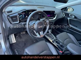 Kia Cee d Ceed Sportswagon Plug-in Hybrid Platinum Edition picture 22