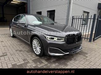 Vrakbiler auto BMW 7-serie  2019/9