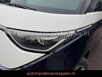 Schadeauto Volkswagen ID.Buzz Bus 150 kW Pro 2× EL. Tur 2024/4