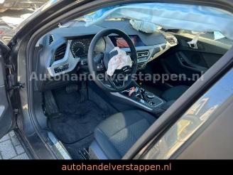 BMW 1-serie d Advantage Aut7G Live Cockpit LED Navi picture 14