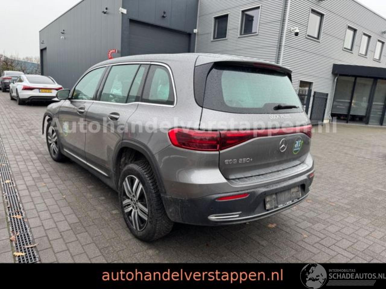 Mercedes EQB 250+ 140KW Business Solution