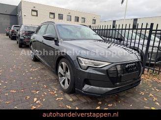 krockskadad bil auto Audi E-tron 55 Quattro Advanced 95KWH 2020/4