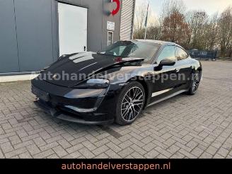 Porsche Taycan 350KW Panorama-Glasdach Leder 20zoll picture 2