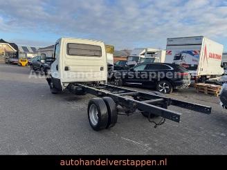 Iveco Daily 35C16 HI-MATIC KLIMA Fahrgestell picture 3