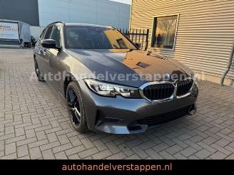 begagnad bil auto BMW 3-serie 20e ''Sport Line'' Touring Navi Leder CAM 2022/6