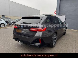 BMW i5 Touring 40 eDrive M Sport 250KW AHK Harman picture 2