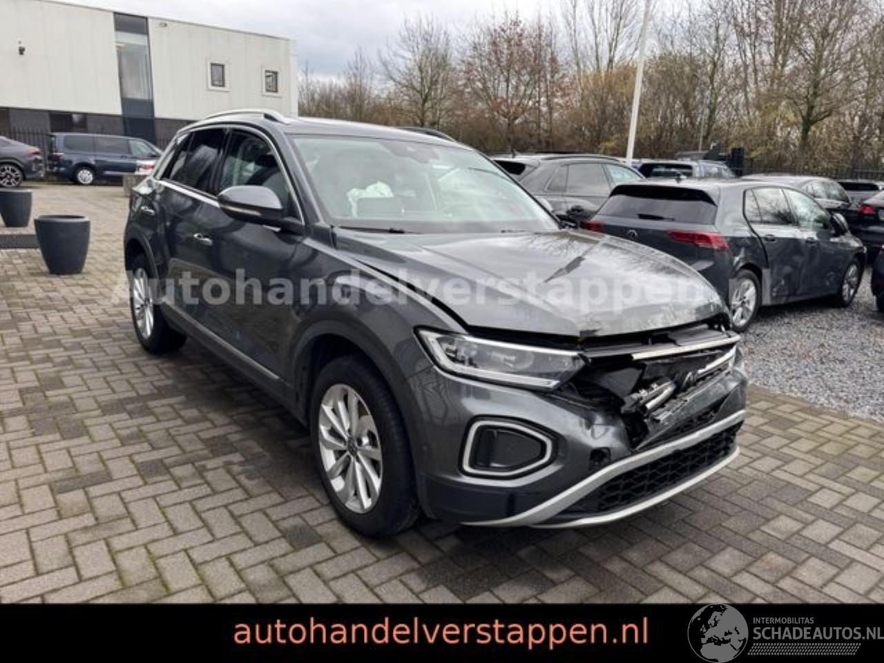 Volkswagen T-Roc Style DSG Panorama LED IQ NAVI