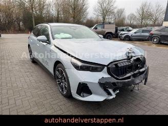 skadebil auto BMW 5-serie d M Sport Pro Paket 145KW M Brooklyn Grau 2024/11