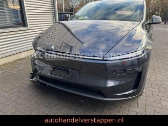 Tesla Model Y FACELIFT RWD CAM LEDER PANO 255KW picture 3