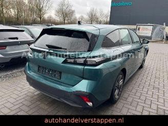 Schadeauto Peugeot 308 III SW Active Pack 1.5HDI 96KW 2024/6
