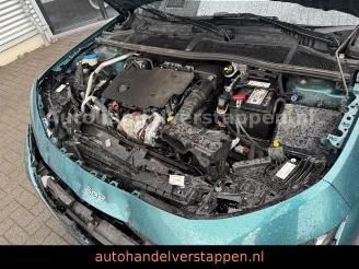 Peugeot 308 III SW Active Pack 1.5HDI 96KW picture 18