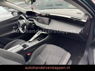 Peugeot 308 III SW Active Pack 1.5HDI 96KW picture 30