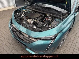 Peugeot 308 III SW Active Pack 1.5HDI 96KW picture 12