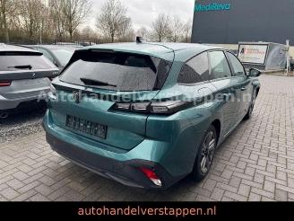 krockskadad bil auto Peugeot 308 III SW Active Pack 1.5HDI 96KW 2024/6