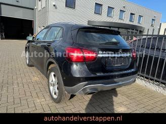 Mercedes GLA 200 CDI / d Urban Automatik picture 8