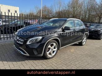 Mercedes GLA 200 CDI / d Urban Automatik picture 3
