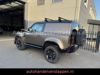 Land Rover Defender 90 Hard Top X-Dynamic SE D250 picture 9