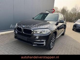 Schadeauto BMW X5 xDrive 30d 190KW Sport Pano Leder CAM 2015/4