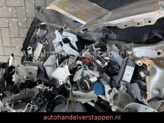 Polestar 2 Long Range 82KWH Panorama Plus Paket  picture 17