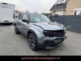 Damaged car Jeep Avenger Summit Electric 115KW 54KWH 2025 2025/3