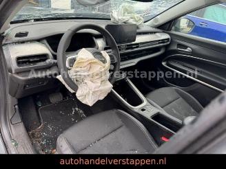 Jeep Avenger Summit Electric 115KW 54KWH 2025 picture 23