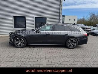 Mercedes E-klasse 450d 4Matic Avantgard Advancd Panorama picture 9