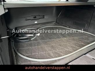 BMW iX 40 xDrive 240KW Sky Lounge picture 17