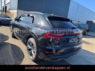 krockskadad bil auto Audi Q8 60 TFSIe Quattro competition plus S-LINE 2023/8