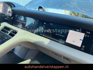 Porsche Taycan Sport Chrono Bose ACC GlasDach 93KWH picture 29