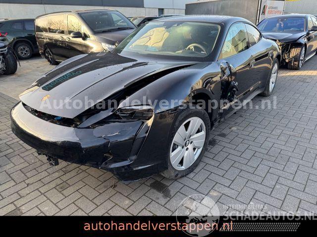 Porsche Taycan 350KW Panorama Leder CAM 93KWH