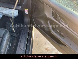 Porsche Taycan 350KW Panorama Leder CAM 93KWH picture 19