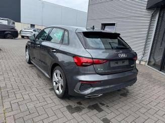 Audi A3 Sportback 30 TFSI S line Auto Daytonagrau picture 5