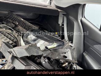 Peugeot 408 Plug in Hybrid S-S 180 Allure Automatic picture 16