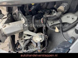 Peugeot 408 Plug in Hybrid S-S 180 Allure Automatic picture 7