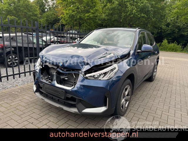 BMW X1 18d sDrive Automatik Live Cockpit Plus NAVI+