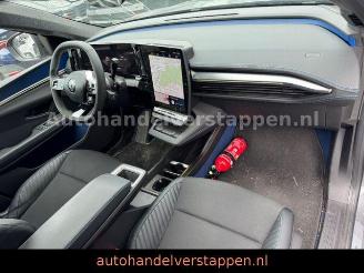 Renault Scenic E-Tech Electric 220 Long R. Esprit Alpine picture 19