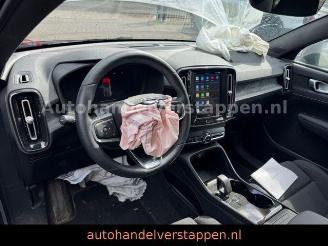 Volvo C-40 Core Recharge Pure Electric 82KWH Panorama picture 25