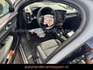 Volvo C-40 Core Recharge Pure Electric 82KWH Panorama picture 23