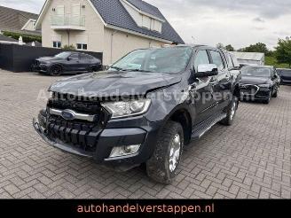 krockskadad bil auto Ford Ranger Limited Doppelkabine 4x4 Automatik 2017/9