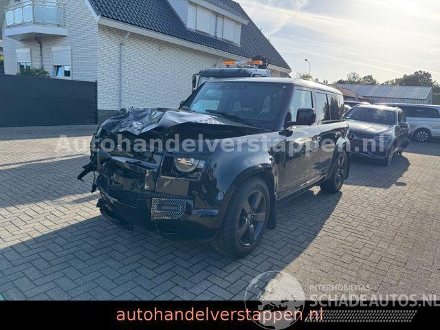 Land Rover Defender 110 D250 3.0L X-Dynamic SE Pano BLACK P