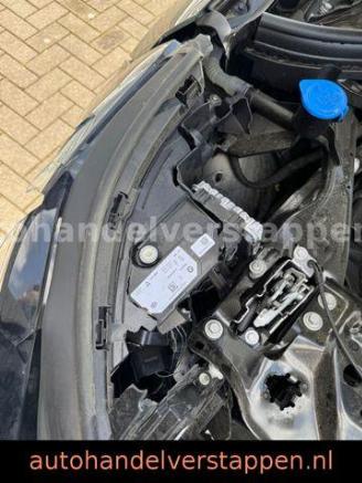 BMW X1 20i sDrive Automatic Navi Harman FULL LED picture 19