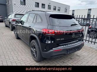 skadebil auto Mercedes EQA 300 4Matic 168KW AMG SPORT 2023/9