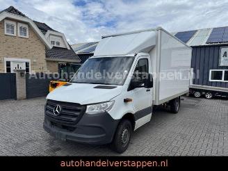 skadebil bedrijf Mercedes Sprinter III 317CDI KOFFER LBW NAVI+ 2023/3