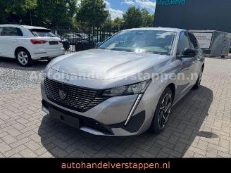 Schadeauto Peugeot 308 III Allure Pack Blue-HDI FAP Automatik 2023/9