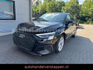 uszkodzony samochody osobowe Audi A3 Limousine 30 TDI S-Line S-Tronic Matrix 2022/9