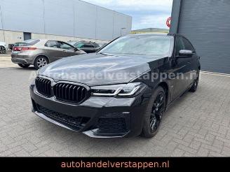 krockskadad bil auto BMW 5-serie e M Sport 215KW LED Harman SHT 2021/10