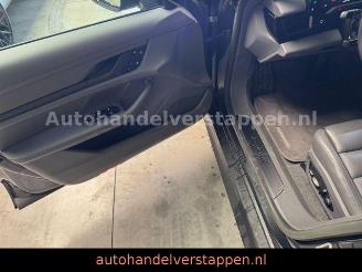 Porsche Taycan Matrix Panorama ACC Leder picture 18